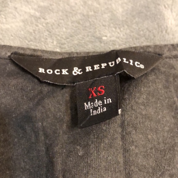 Rock & Republic Top - Picture 4 of 6